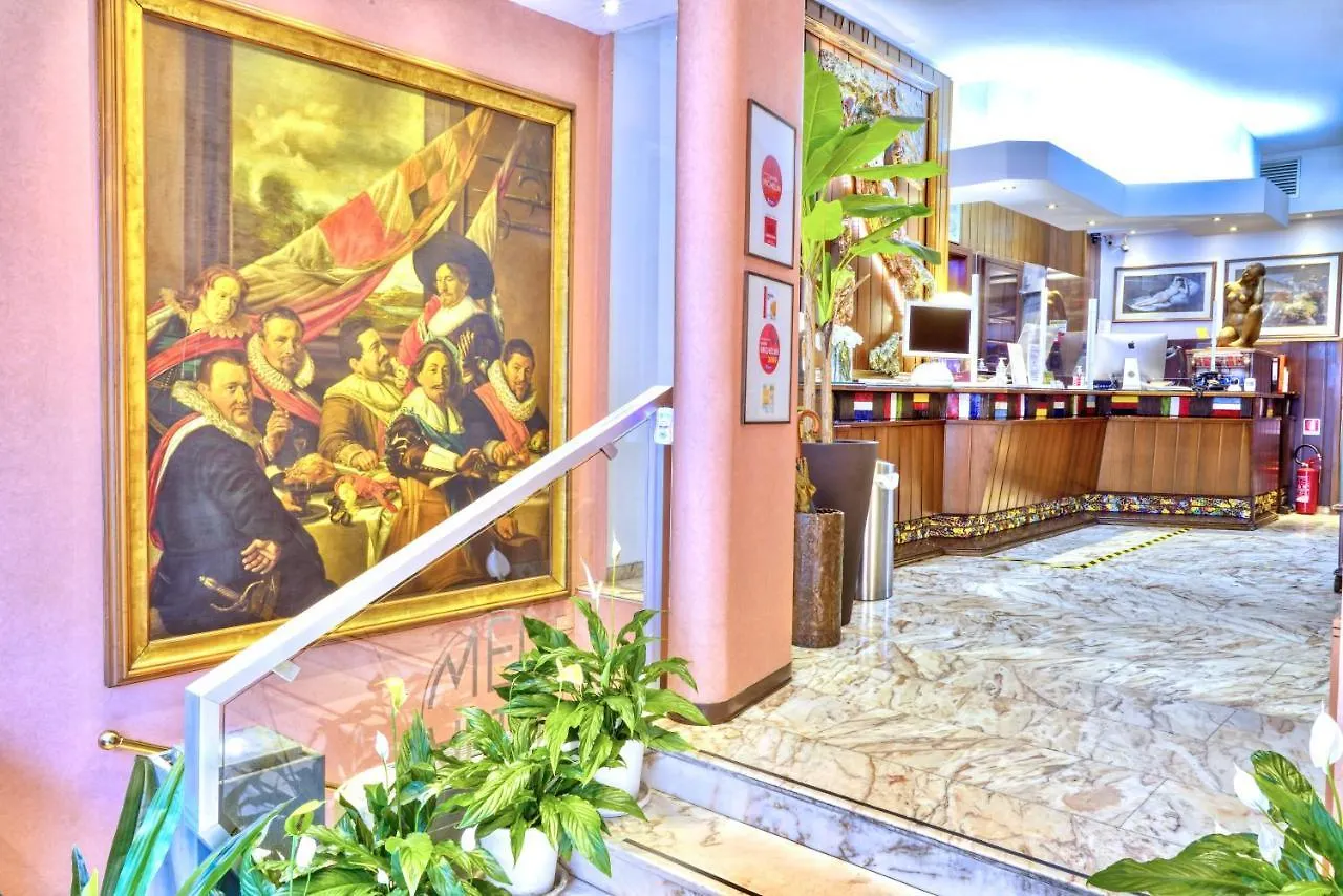Hotel Mec Milan 3*,  Italie
