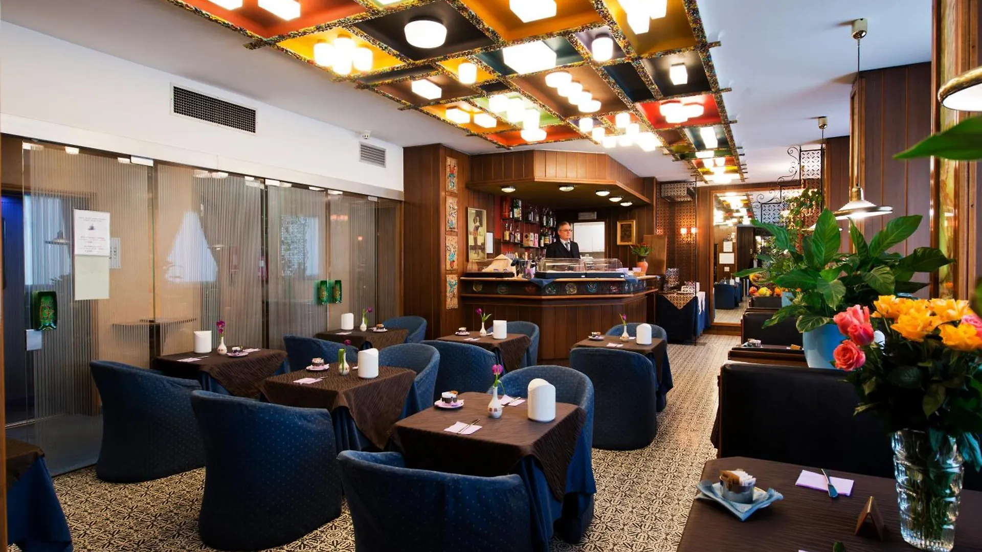 Hotel Mec Milan 3*,