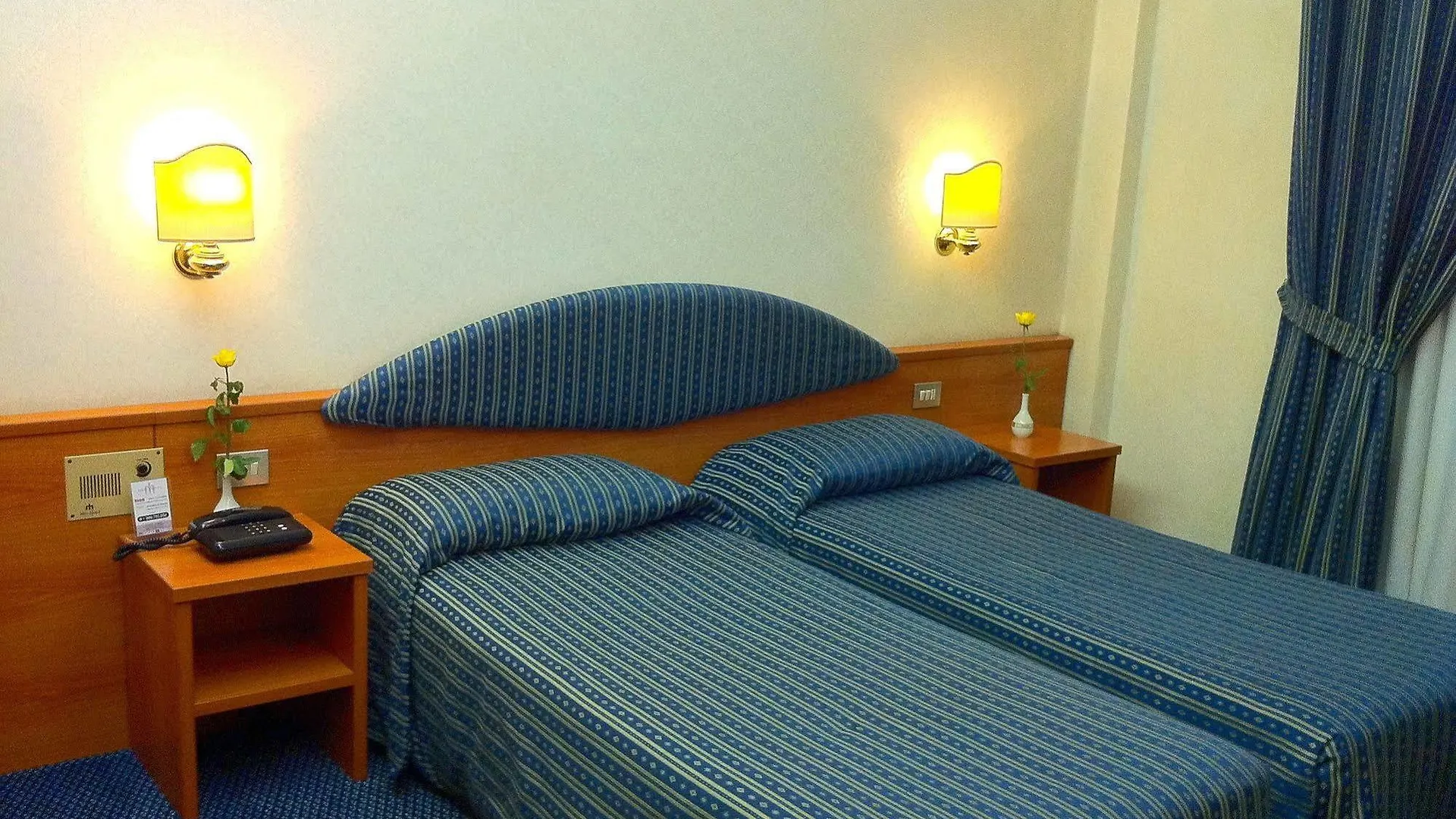 Hotel Mec Milan 3*,  Italy