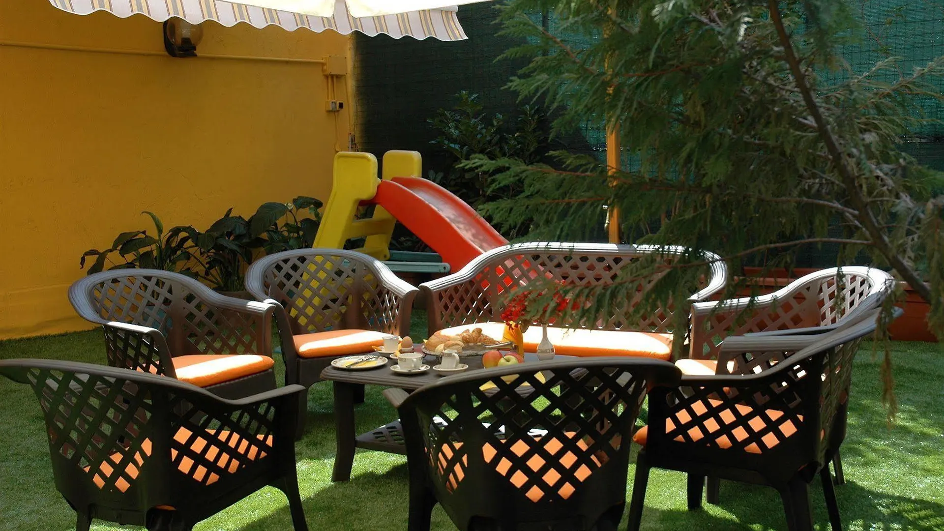 Hotel Mec Milan